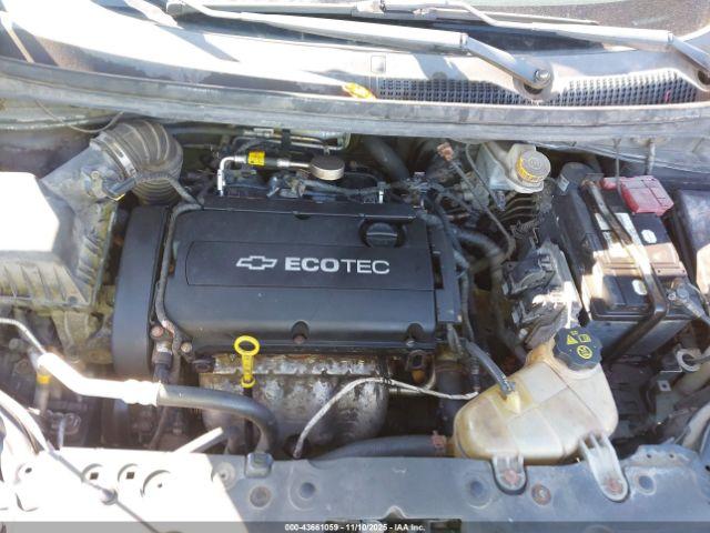 Chevrolet Sonic 2ls Image 2