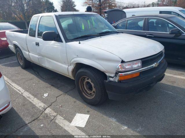  Salvage Chevrolet S-10