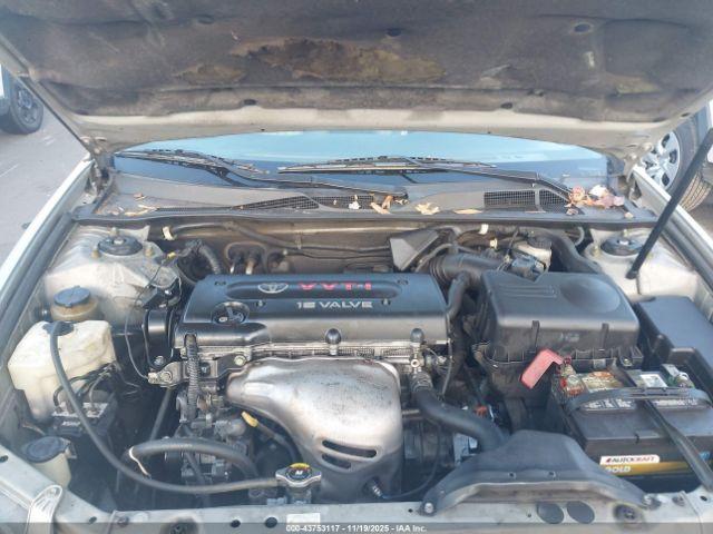 Toyota Camry Xle Image 10