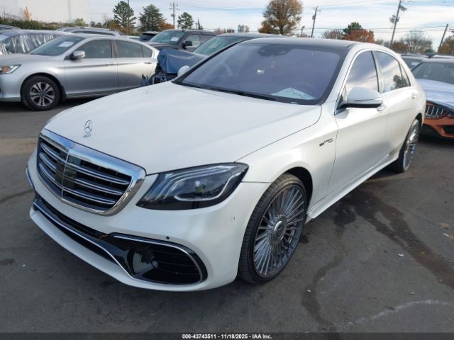 Mercedes-Benz S-Class Image 16