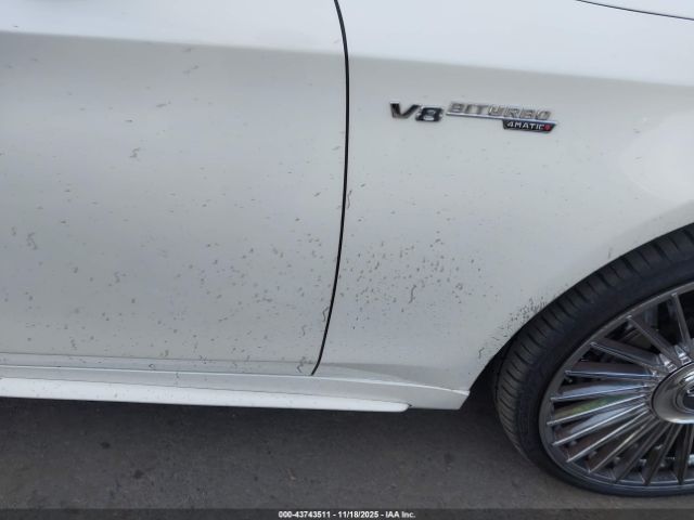 Mercedes-Benz S-Class Image 12