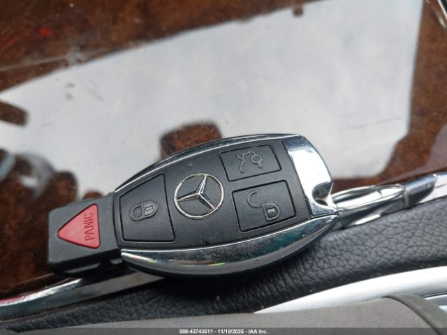 Mercedes-Benz S-Class Image 6
