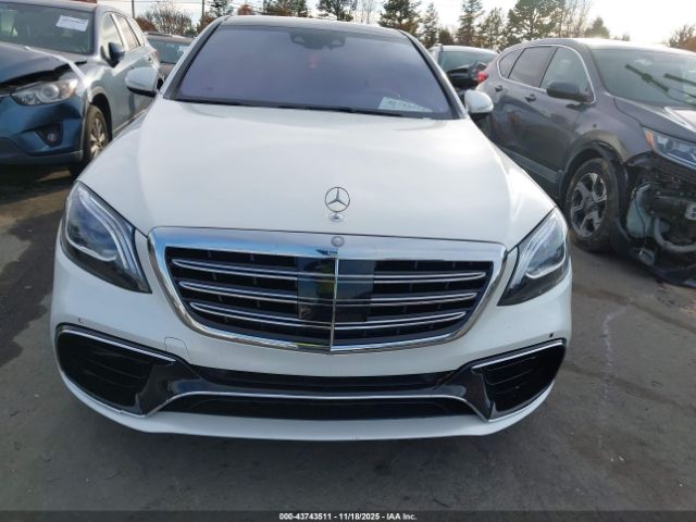 Mercedes-Benz S-Class Image 7