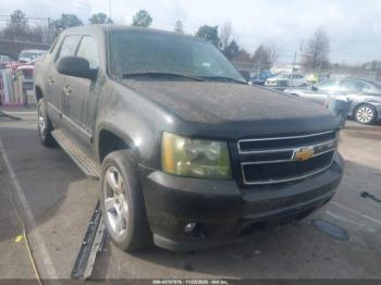  Salvage Chevrolet Avalanche 1500