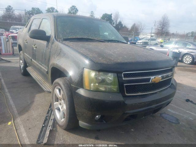  Salvage Chevrolet Avalanche 1500