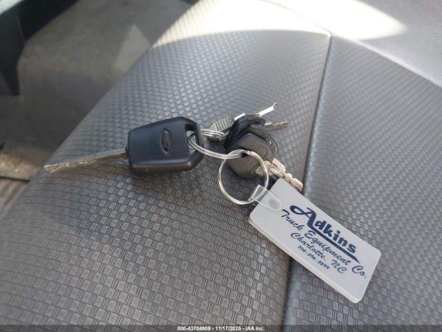 Ford F-550 Xl Image 9