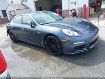  Salvage Porsche Panamera