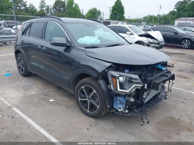 Salvage Kia Niro