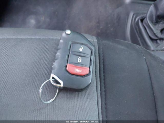 Jeep Wrangler Sport S 4x4 Image 12