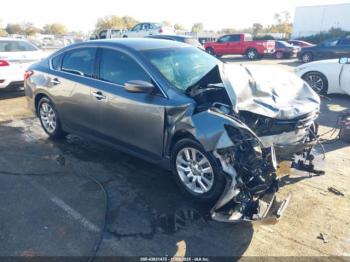  Salvage Nissan Altima