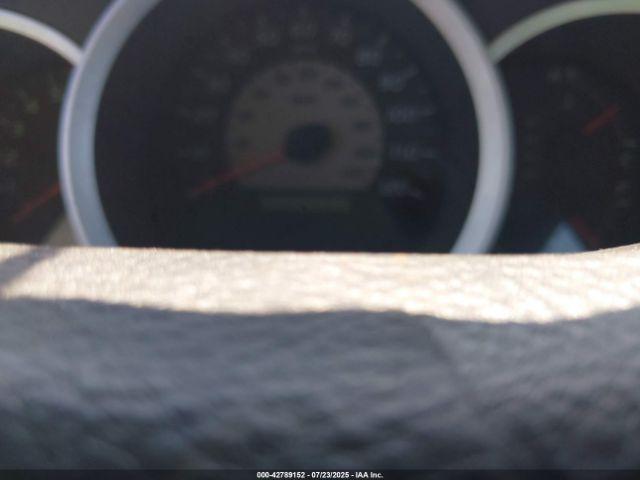 Toyota Tacoma Prerunner V6 Image 10