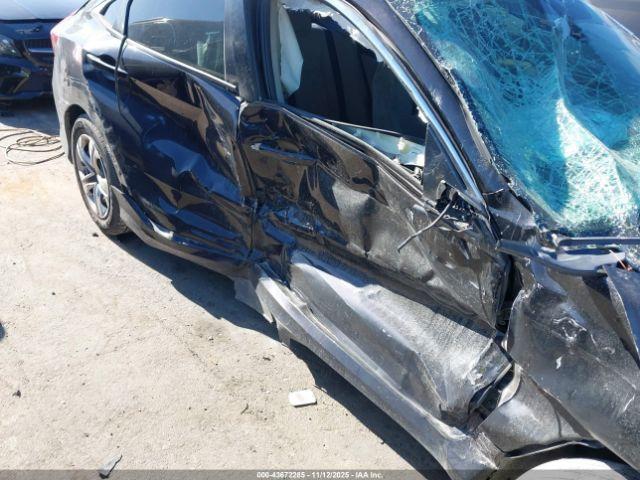 Honda Civic Lx Image 8