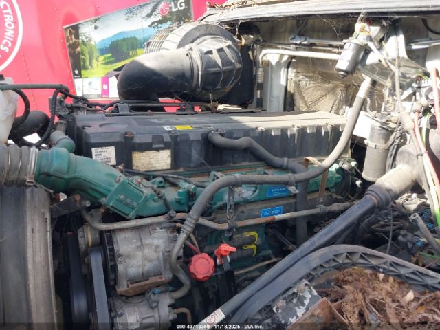 Volvo Vn Vnl Image 8