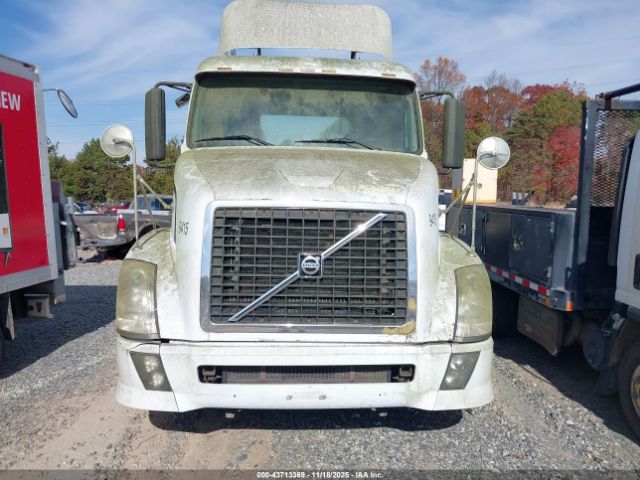 Volvo Vn Vnl Image 15