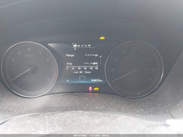 Hyundai Genesis 3.8 Image 6