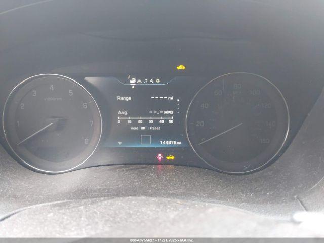 Hyundai Genesis 3.8 Image 6