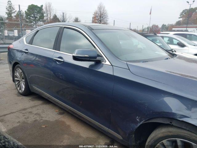 Hyundai Genesis 3.8 Image 14