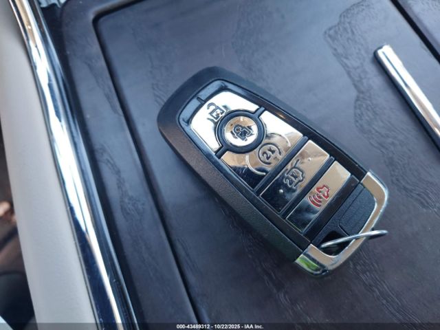 Lincoln Navigator Reserve Image 10