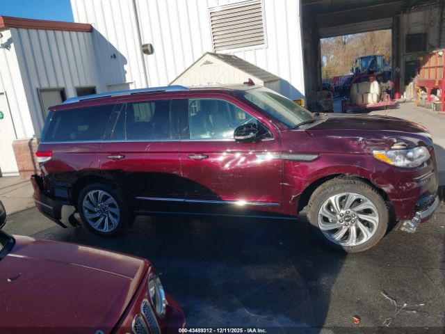 Lincoln Navigator Reserve Image 19