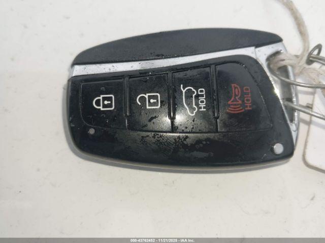 Hyundai SANTA FE Gls Image 9