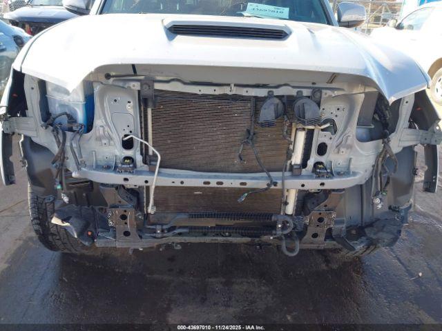 Toyota Tacoma Trd Sport Image 8