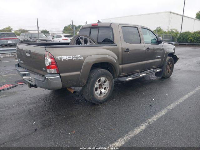Toyota Tacoma Base V6 Image 3