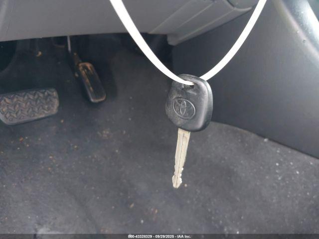 Toyota Tacoma Base V6 Image 8