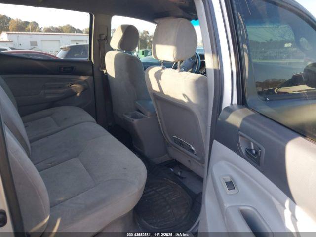 Toyota Tacoma Prerunner V6 Image 7