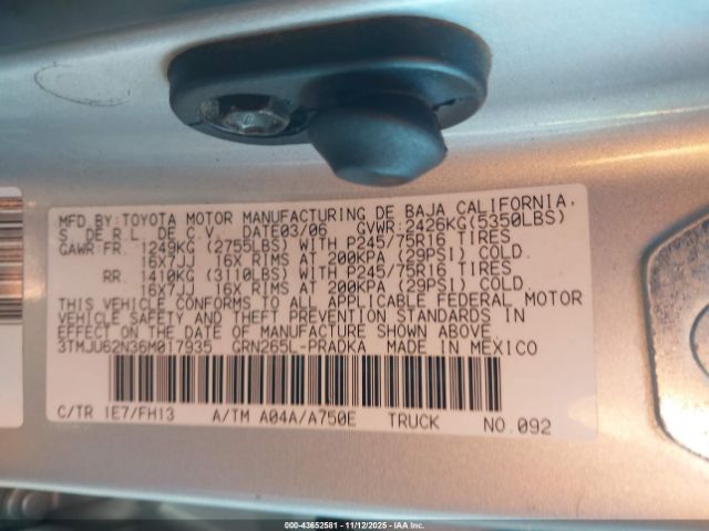 Toyota Tacoma Prerunner V6 Image 8