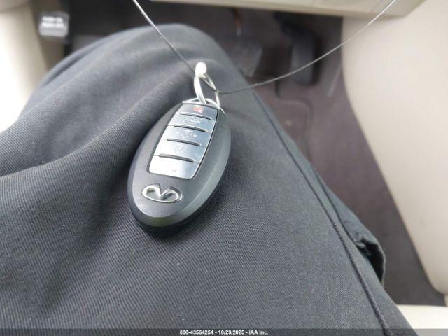 INFINITI Qx Image 12