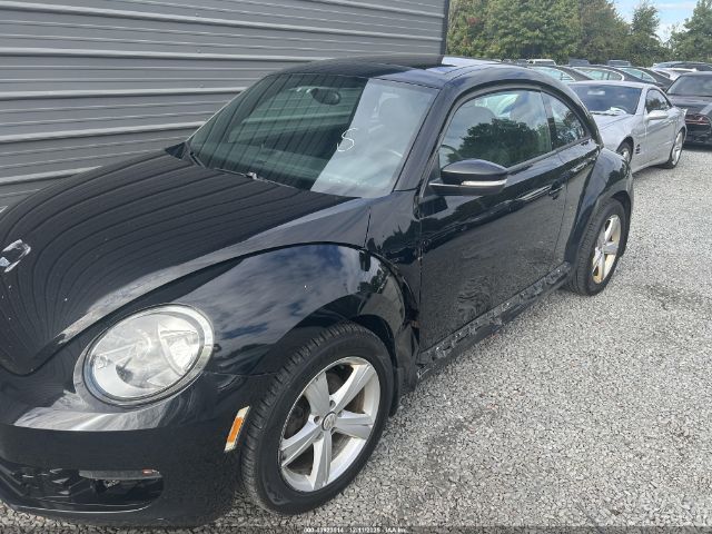 Volkswagen Beetle 1.8t Image 11