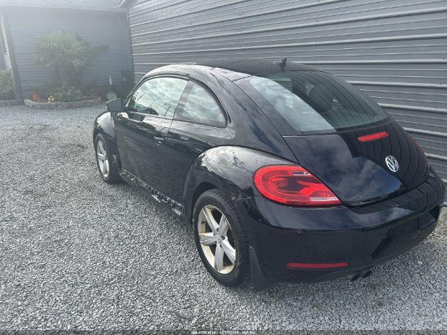 Volkswagen Beetle 1.8t Image 2