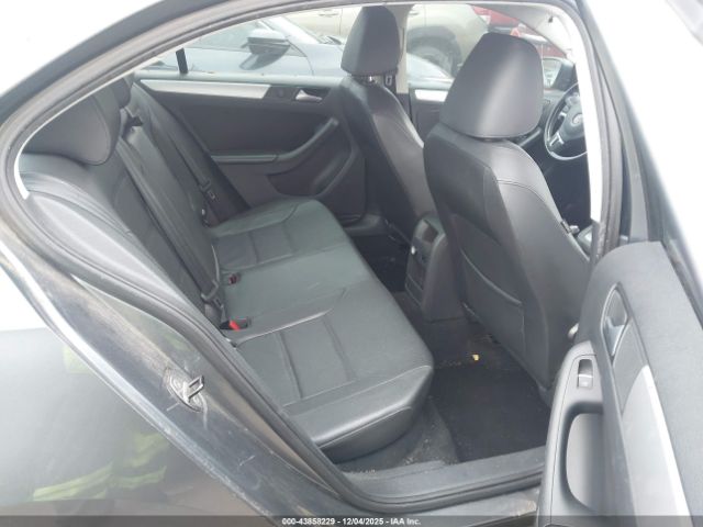 Volkswagen Jetta 1.8t Se Image 7