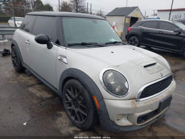  Salvage MINI Cooper S