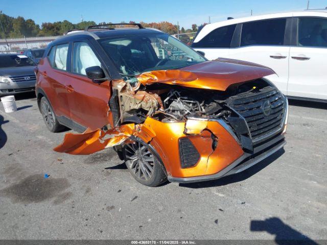  Salvage Nissan Kicks