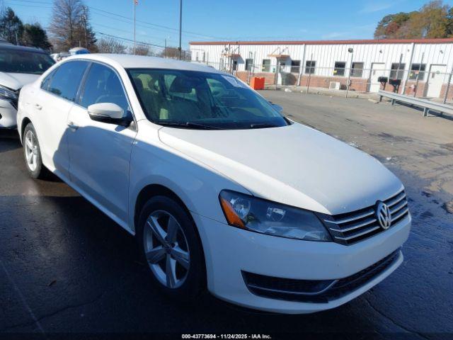  Salvage Volkswagen Passat