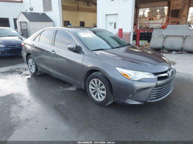  Salvage Toyota Camry