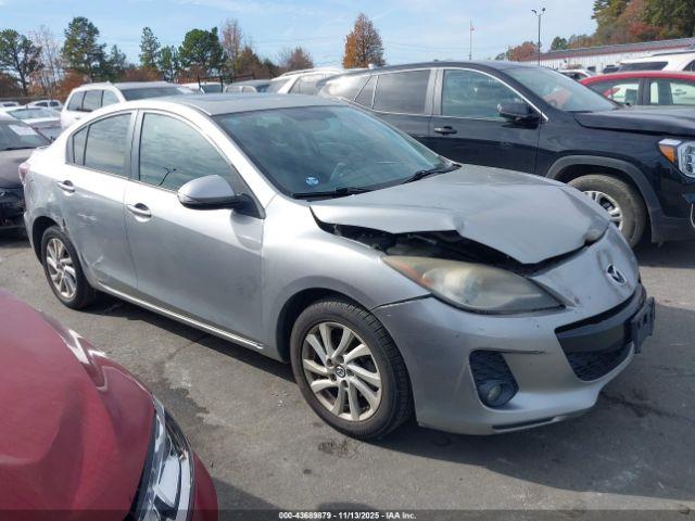  Salvage Mazda Mazda3