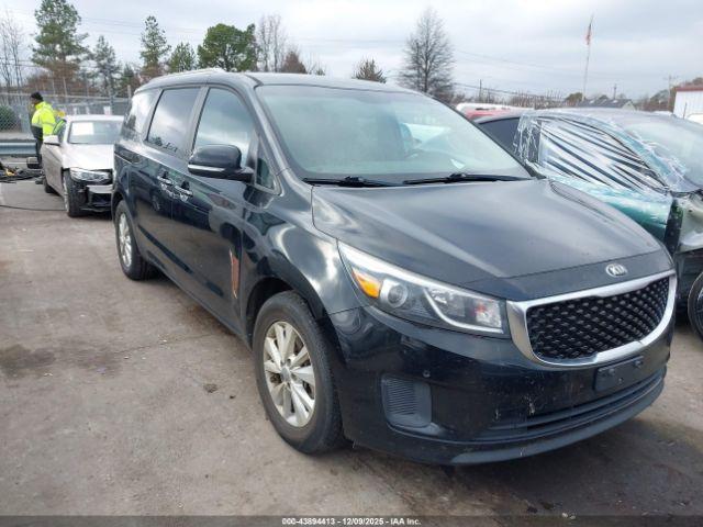  Salvage Kia Sedona