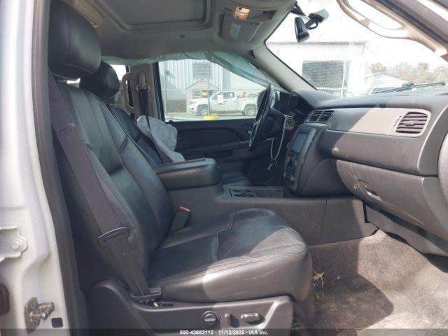 Chevrolet Tahoe Lt Image 10