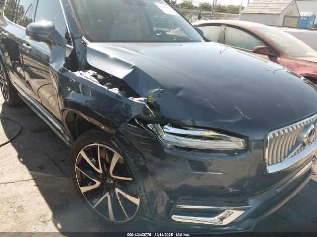 Volvo Xc90 Recharge Plug-in Hyb Inscription Expression Image 4