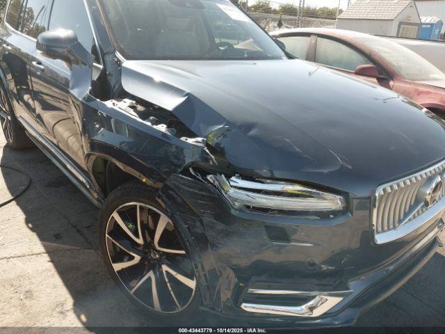 Volvo Xc90 Recharge Plug-in Hyb Inscription Expression Image 4