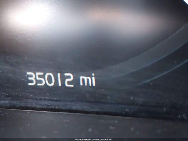 Volvo Xc90 Recharge Plug-in Hyb Inscription Expression Image 13