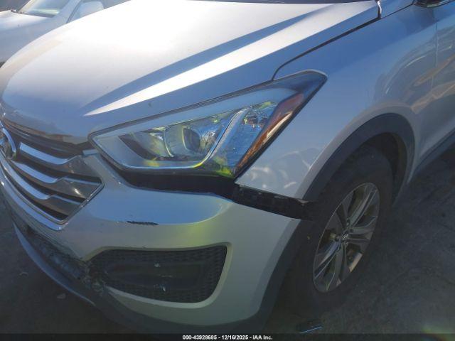 Hyundai SANTA FE Sport Image 9