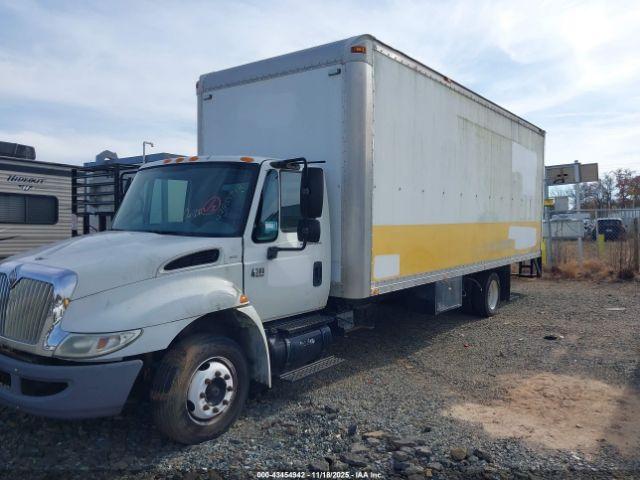 International 4000 4300 Image 2