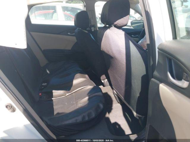 Honda Civic Lx Image 8