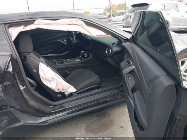 Chevrolet Camaro Rwd  1ls Image 5