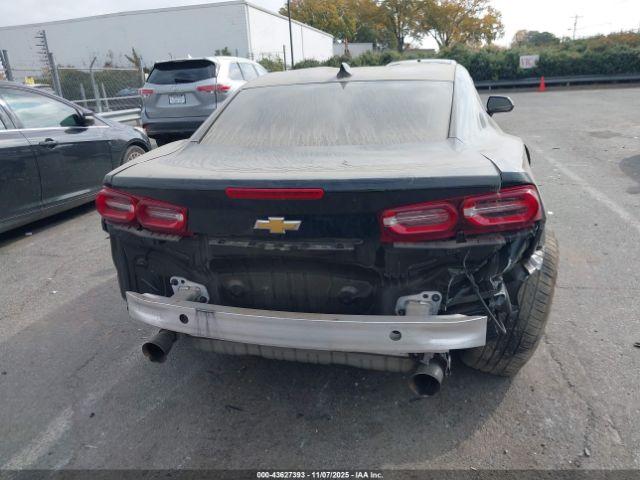 Chevrolet Camaro Rwd  1ls Image 14