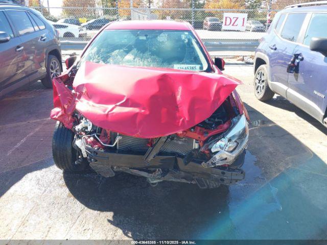 Toyota Corolla Le Image 13