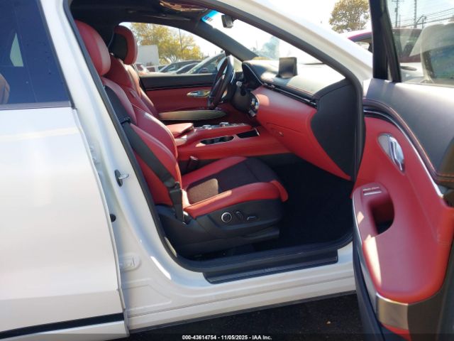 Genesis GV70 2.5t Awd Image 9